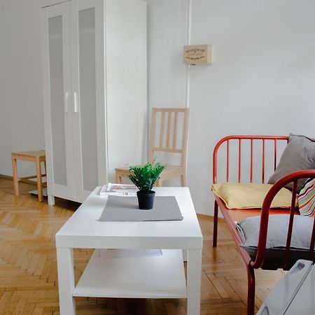 Wonderful Two Bedroom Apartment فيينا المظهر الخارجي الصورة